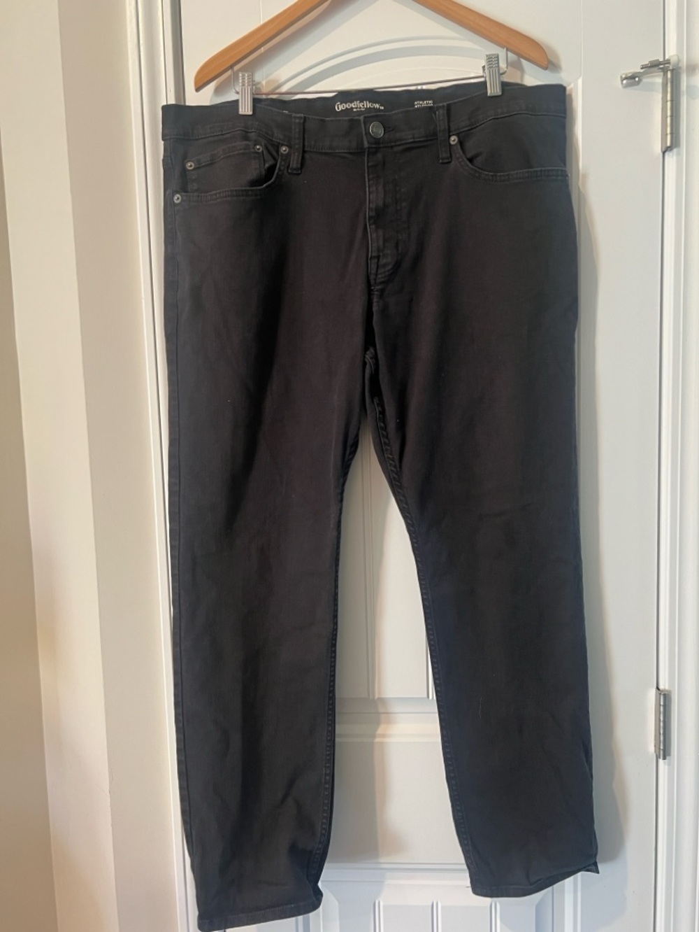 Goodfellow & Co Athletic Fit Mens Jeans Size  40 x 30